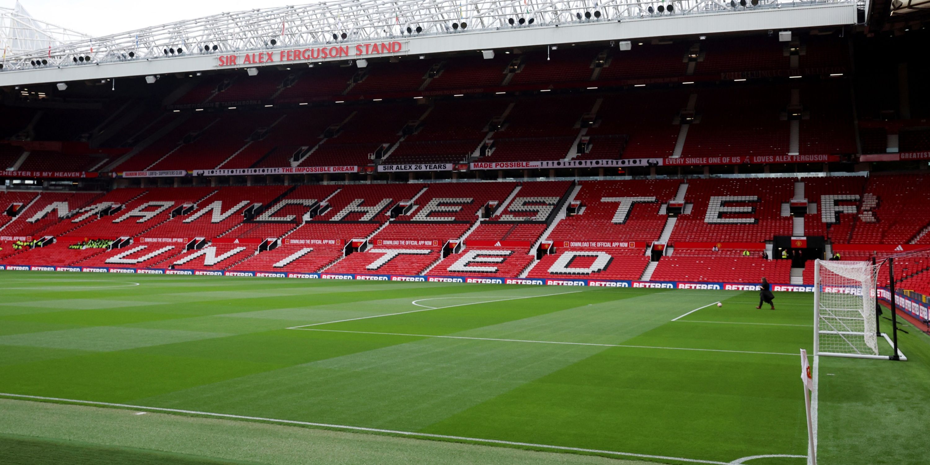 ratcliffe now working on “new old trafford” with man utd approaches made