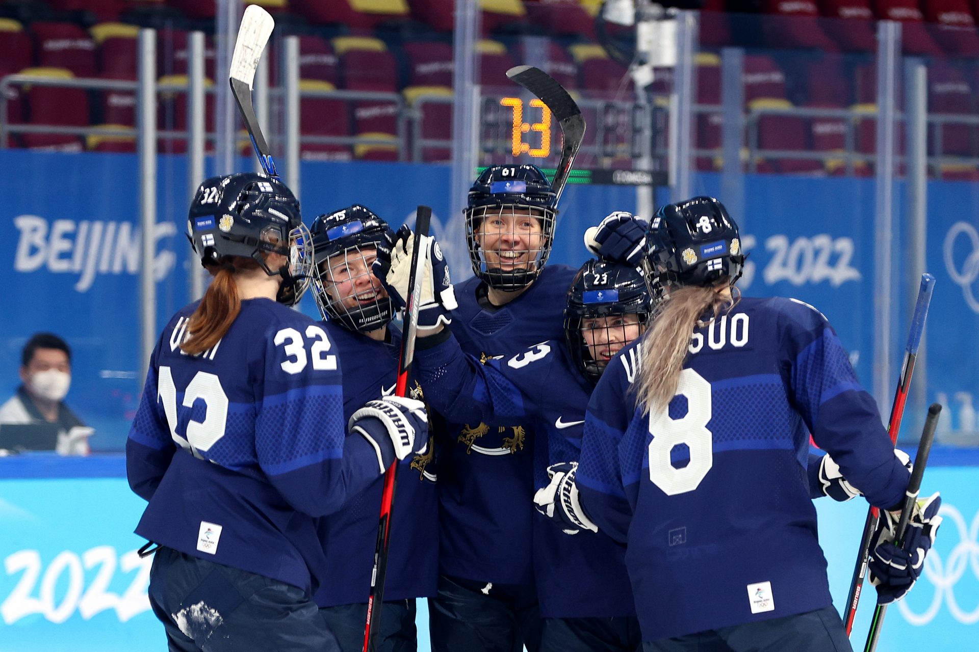 Sanni Hakala paralyzed after headfirst collision in latest ice hockey