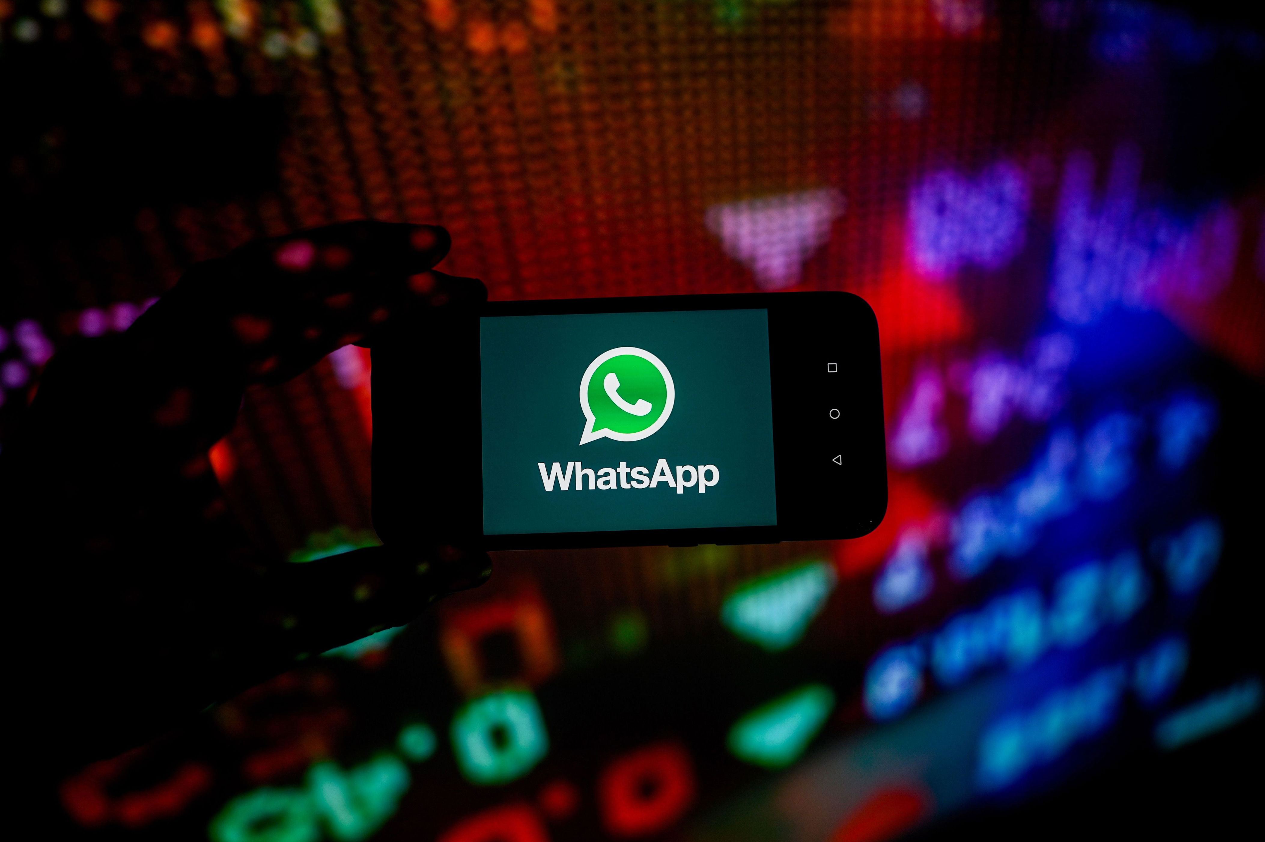 android, whatsapp alista una nueva forma para compartir fotos y videos en los chats; así funcionará esta novedad