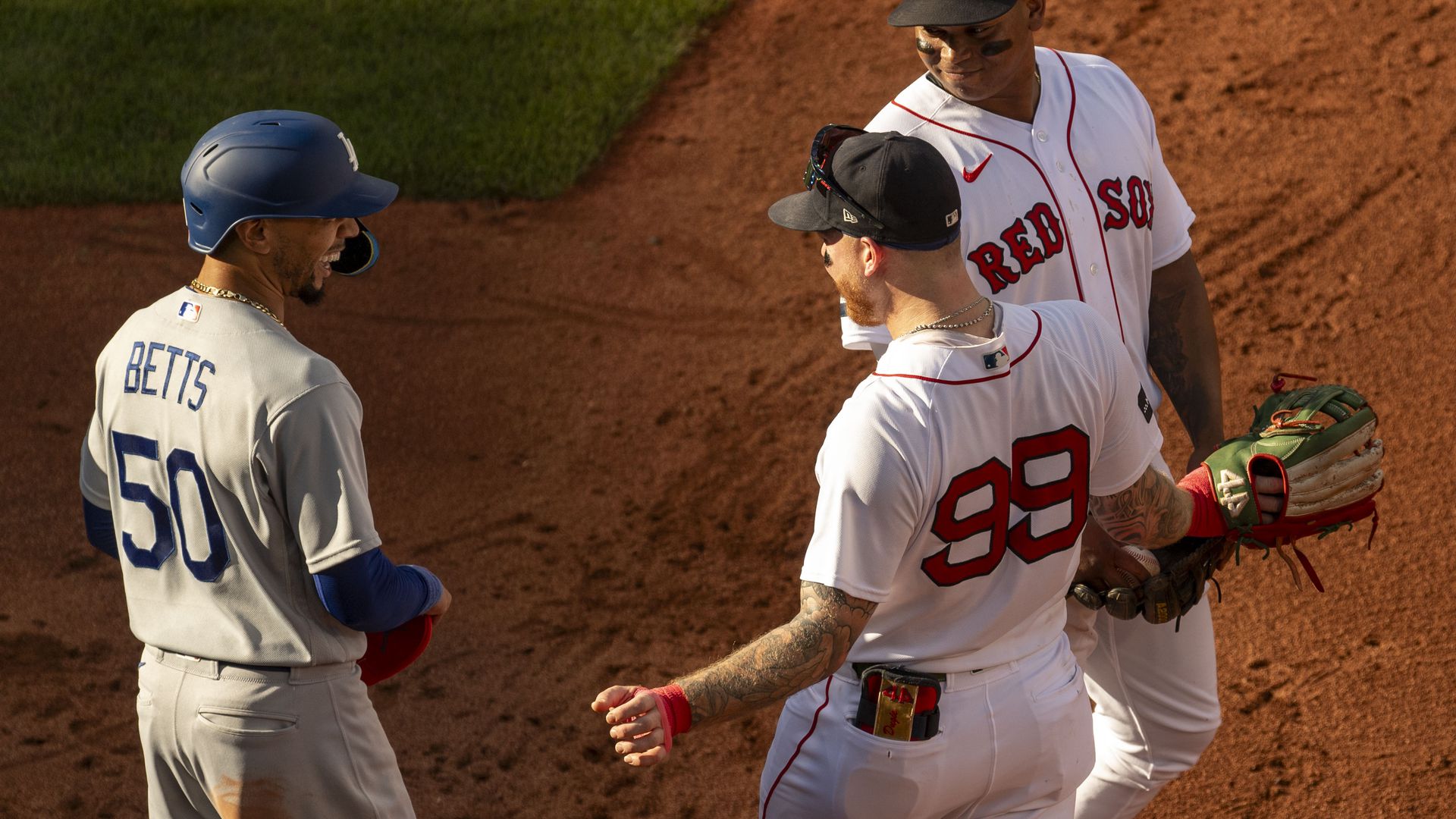 Red Sox Trade Alex Verdugo To Yankees (!!) For Prospects