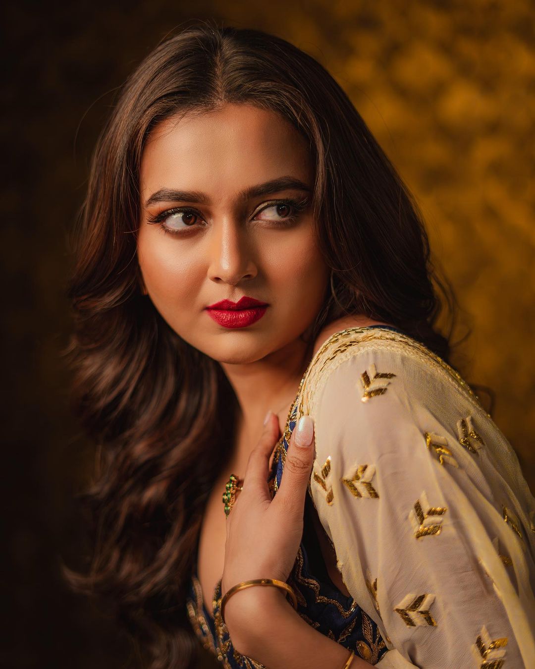 Tejasswi prakash’s classy ethnic looks times of india