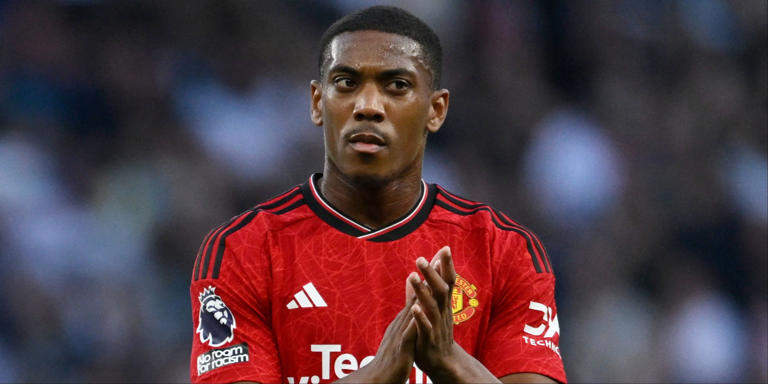 Man Utd now 'willing to consider offers' for Anthony Martial this month