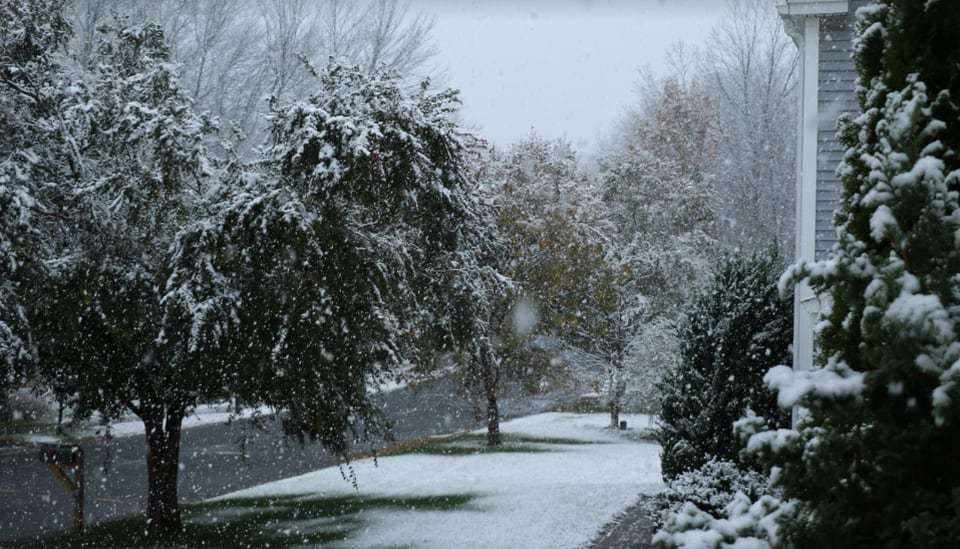 Old Farmer’s Almanac Makes Prediction For White Christmas In Mass.