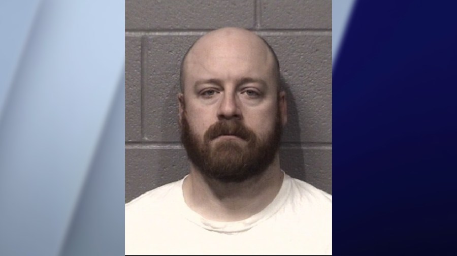 Elgin Police Officer Accused Of Possessing Child Porn Resigns From ...