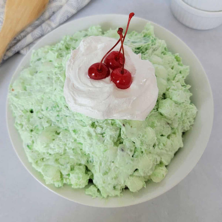 30+ Easy Cool Whip Recipes