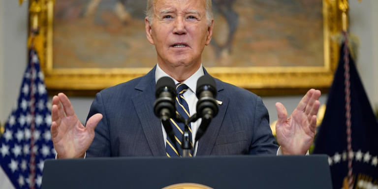 US-Präsident Joe Biden will der Ukraine schnelle finanzielle Hilfe zusichern. Evan Vucci/AP/dpa