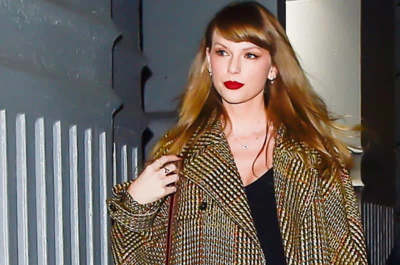 Dress like Taylor Swift with tweed jacket dupe that only costs $40 ...