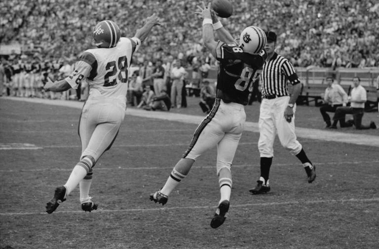 Details emerge regarding death of Auburn football icon Terry Beasley