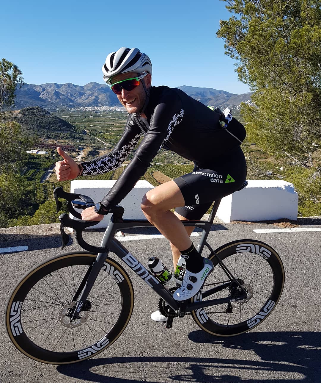 Ineos Grenadiers announce Steve Cummings as new racing director