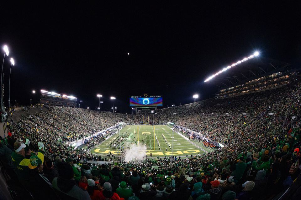 Oregon Ducks adjust 2025, 2025 football schedules