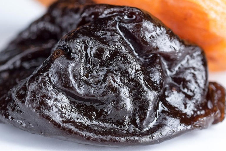 Discover dried plums The tiny nutrient powerhouses enhancing gut