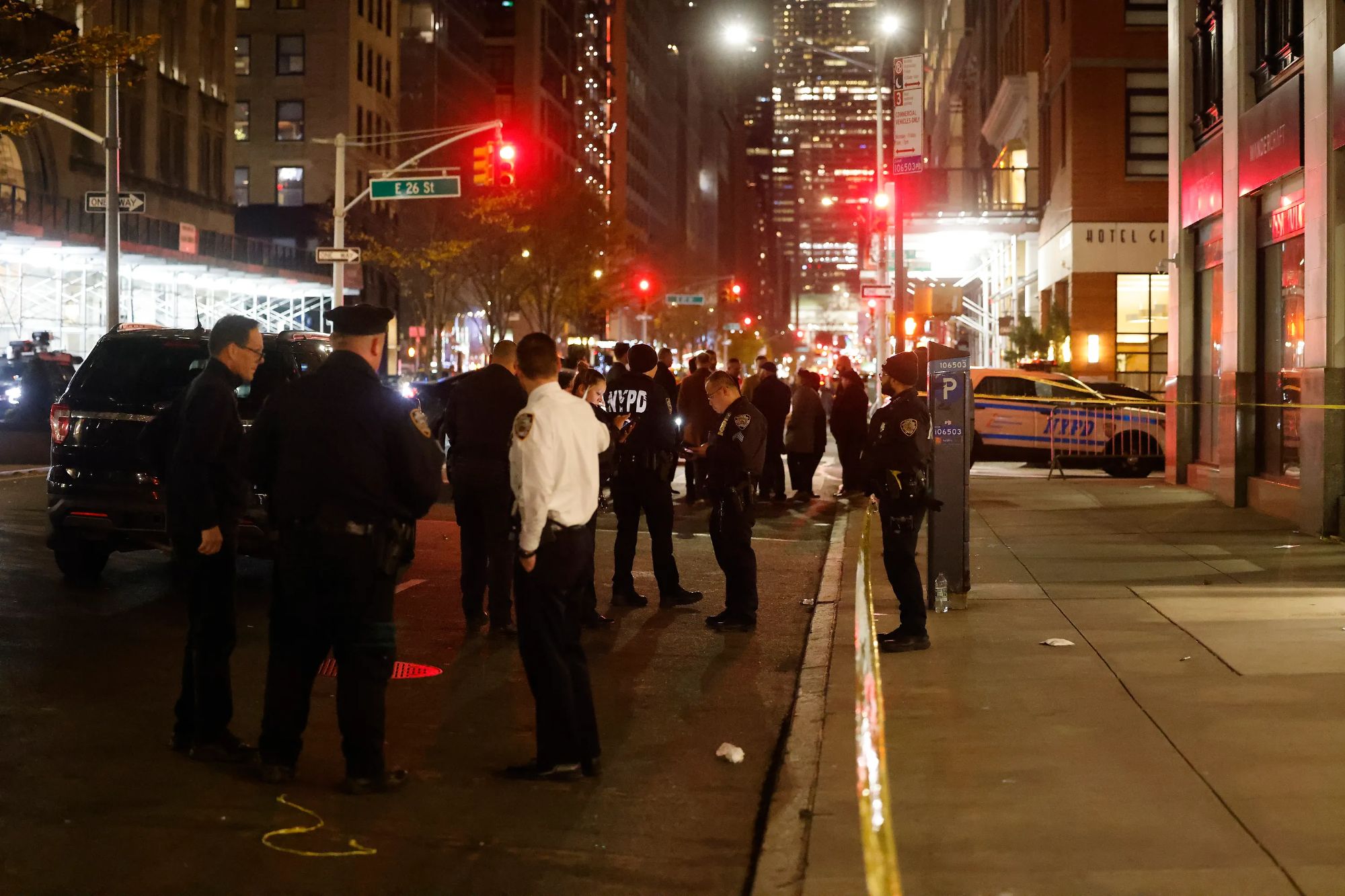 18-year-old Stabbed To Death On Manhattan Street: Police