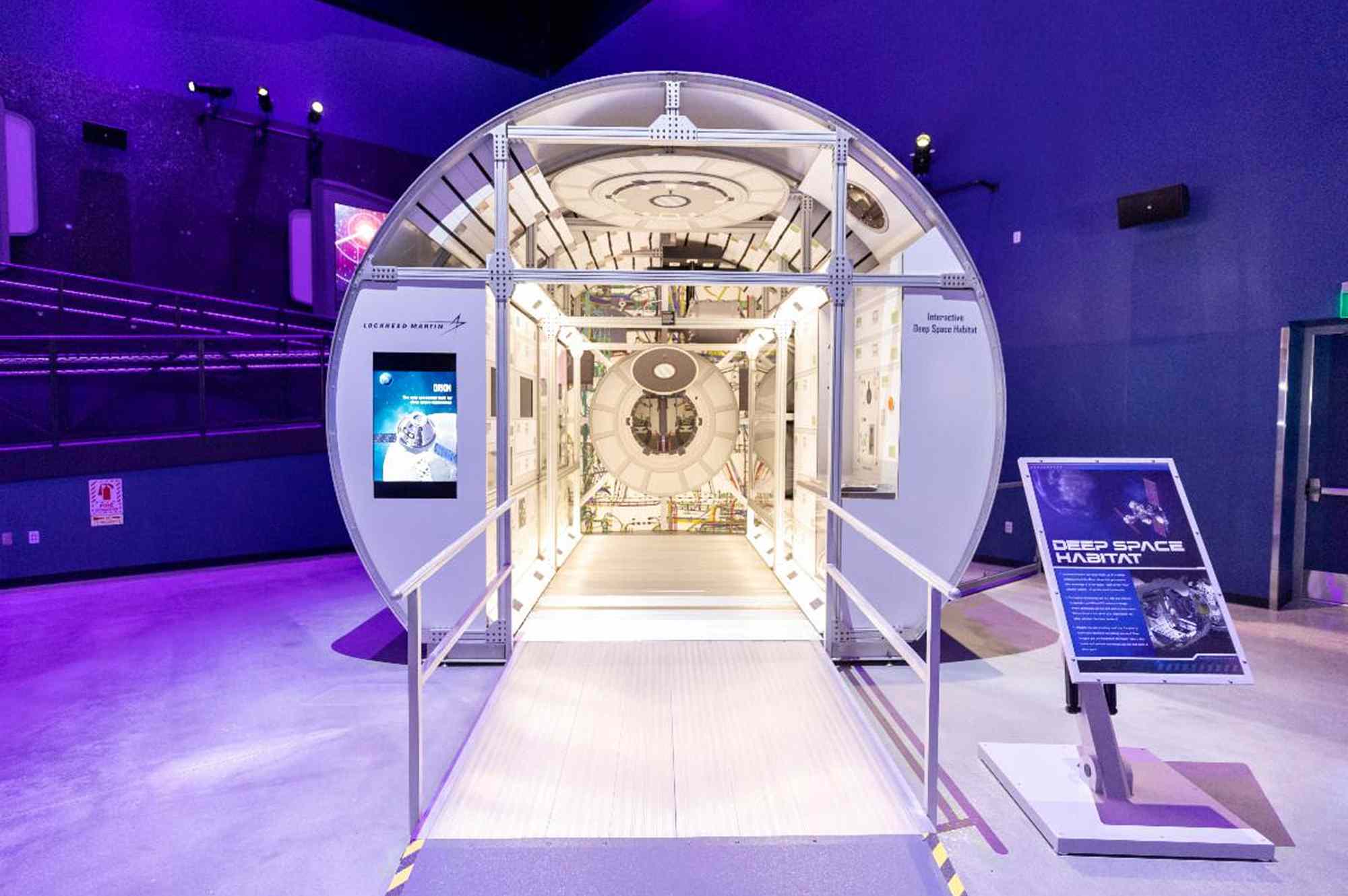 amazon, step inside a blue origin capsule thanks to it's first-ever exhibit at the kennedy space center