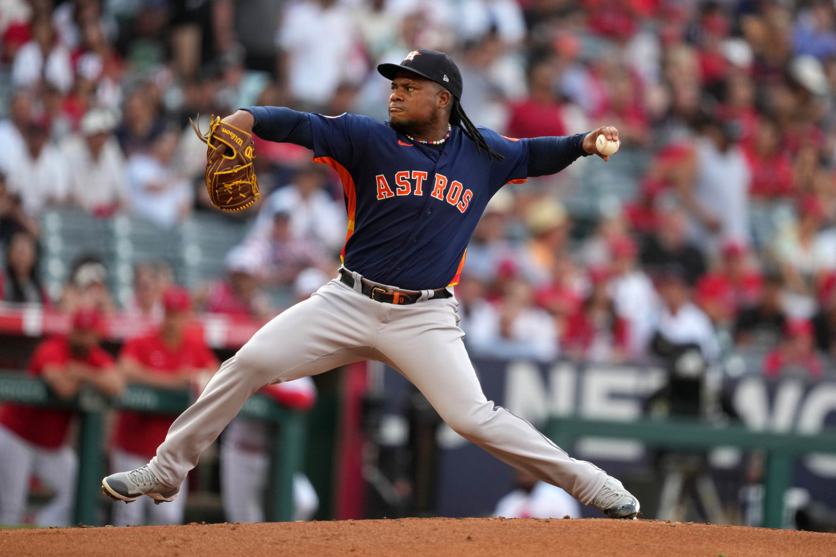 Astros Ace Has More to Prove in Spring Training