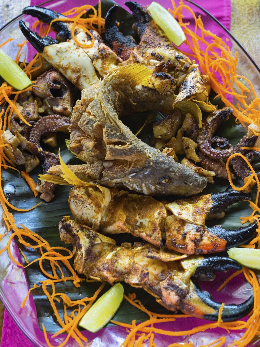 <p>If you’re a foodie looking for the best Belize cruise excursions, consider embarking on a food tour. This is a great way to taste local dishes and learn from an expert guide in the area.</p>
