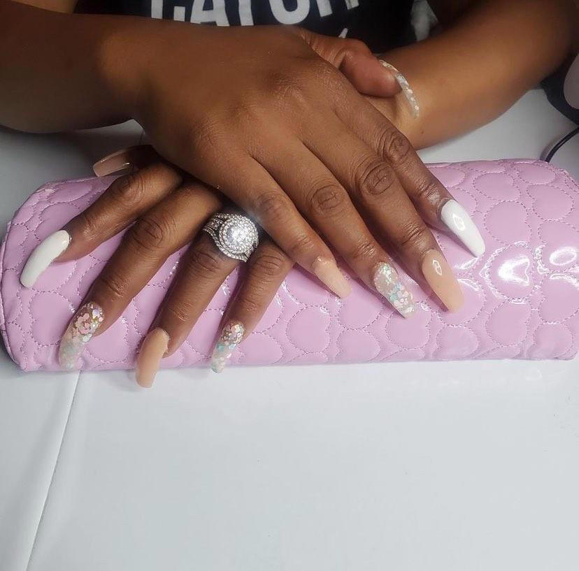 My 18 yr old just got her nail license🙌🏾 Any suggestions for a flexible ...