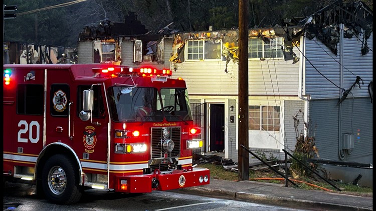 Crews Respond To Fire At Decatur Apartment Complex