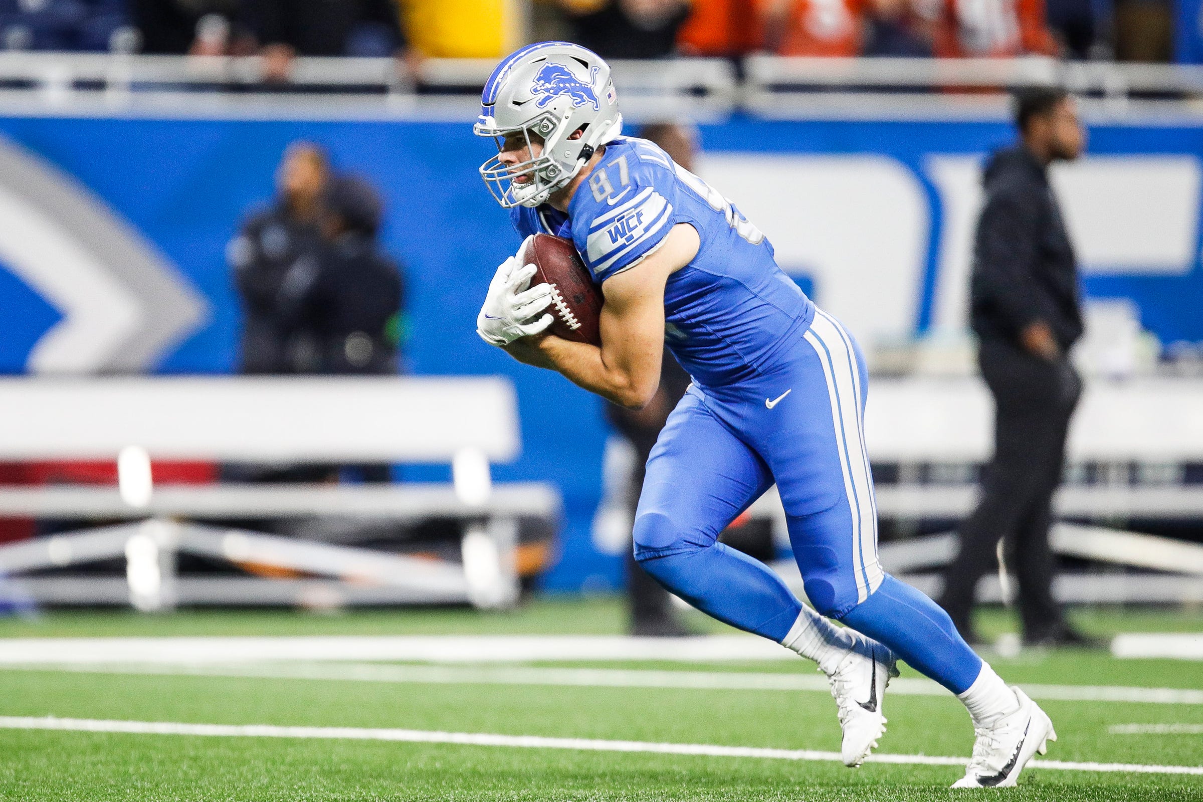 Detroit Lions game balls: Finally healthy, Ifeatu Melifonwu comes alive