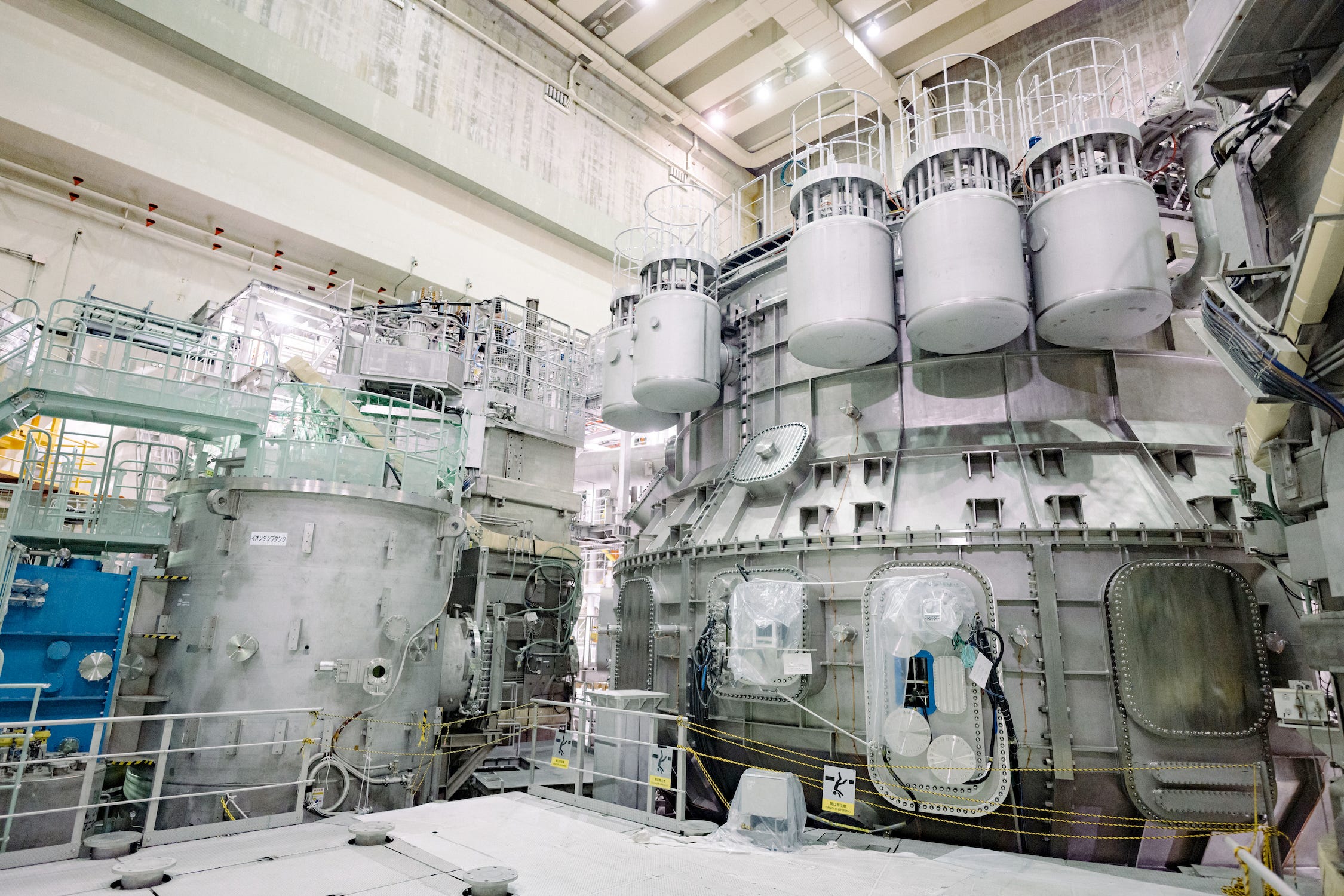the largest fusion reactor in the world fired up in japan. here's how the $600 million device compares to the us's revolutionary fusion machine.