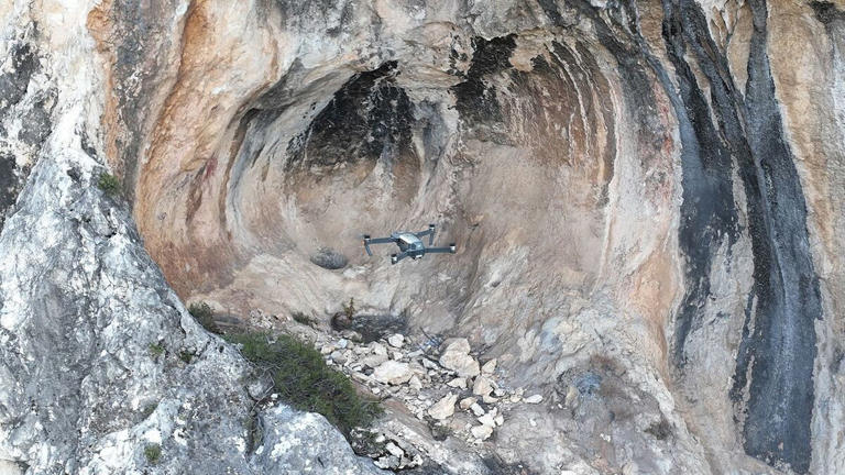 Τα drones ανακάλυψαν τοιχογραφίες σε δυσπρόσιτα σπήλαια Courtesy Javi Molina