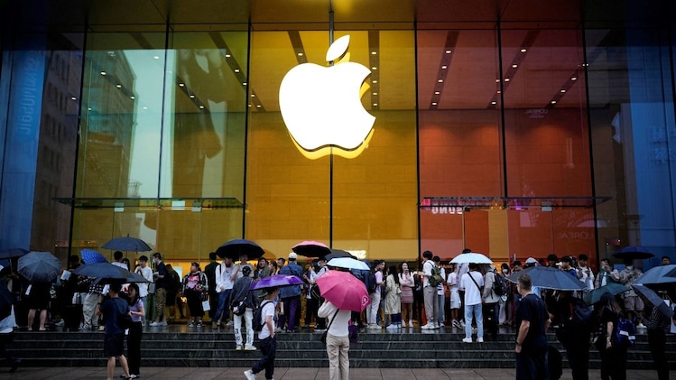 apple ban in china: state firms, agencies ask employees to stop using iphones