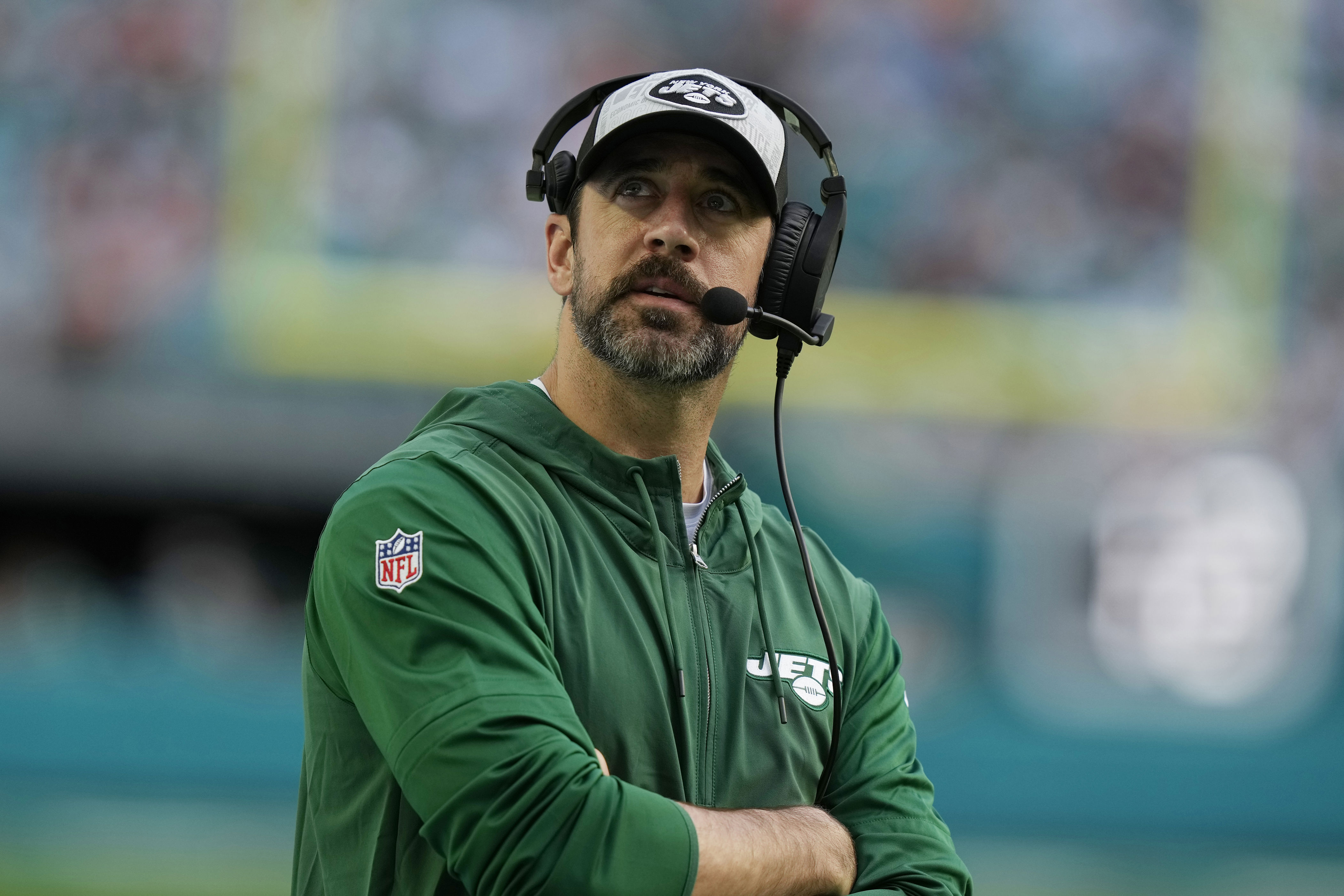 the-jets-playoff-hopes-are-dead-next-up-a-decision-on-aaron-rodgers