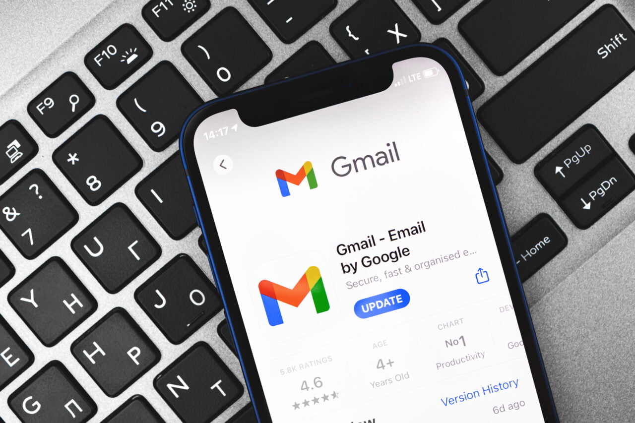 android, aplikacja gmail podsumuje treść maila, którego nie chce ci się czytać
