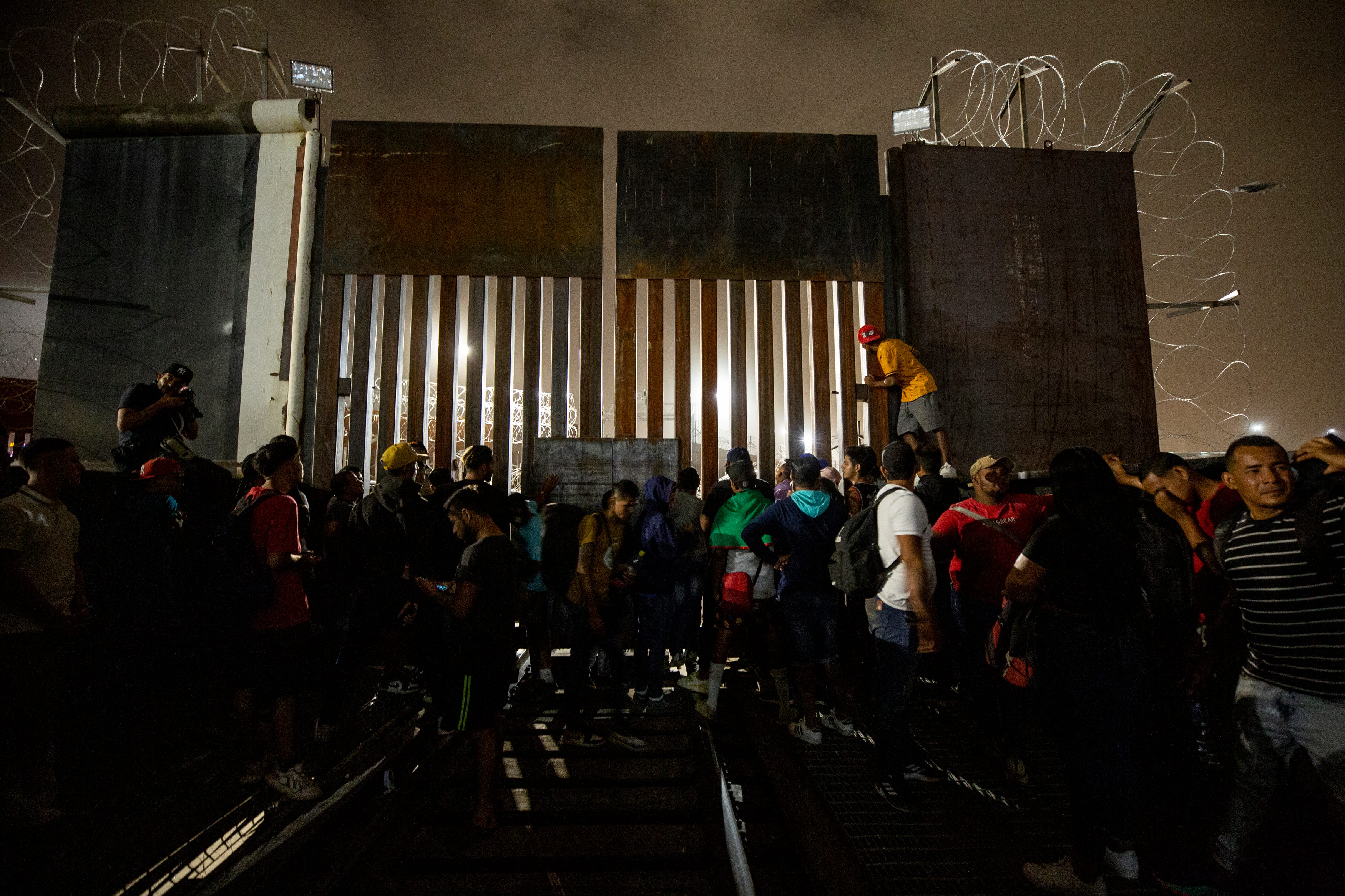 Mexican authorities rescue 31 migrants abducted near US border ...