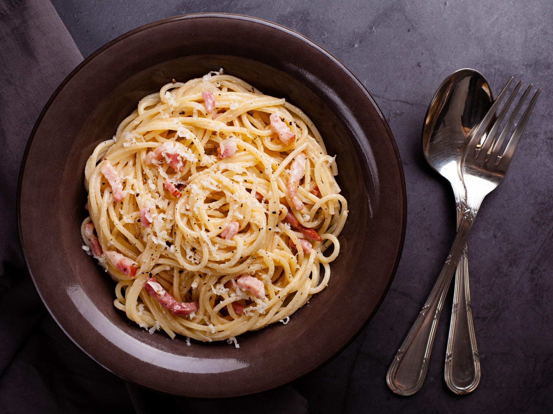 A London restaurant pulled spaghetti carbonara from its menu, claiming ...