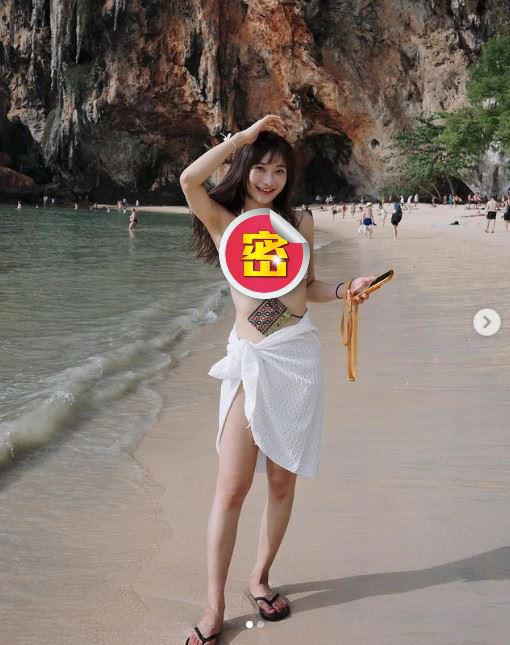 愛莉莎莎曬赴泰國海灘度假穿比基尼的辣照，被網友批評「穿太露想蹭一波轉當網美」。（圖／翻攝自愛莉莎莎IG）