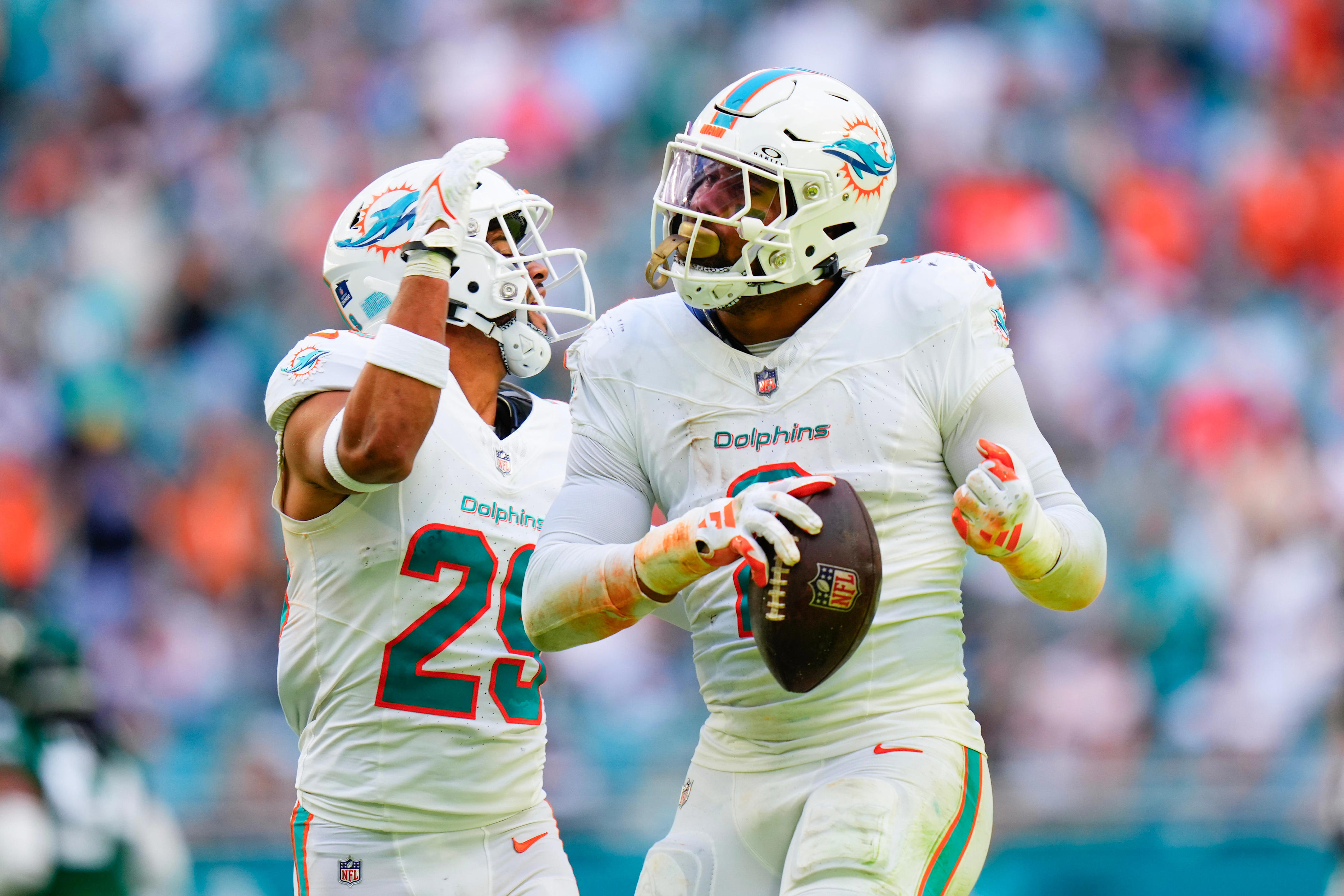 Dolphins fans were rightfully upset throughout loss to the Chiefs