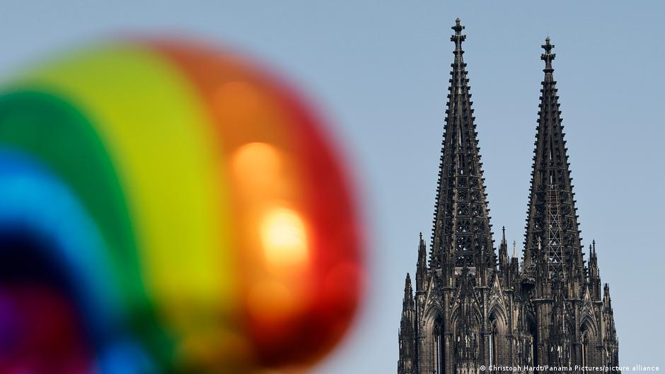 Vatikan Erlaubt Segnung Homosexueller Paare