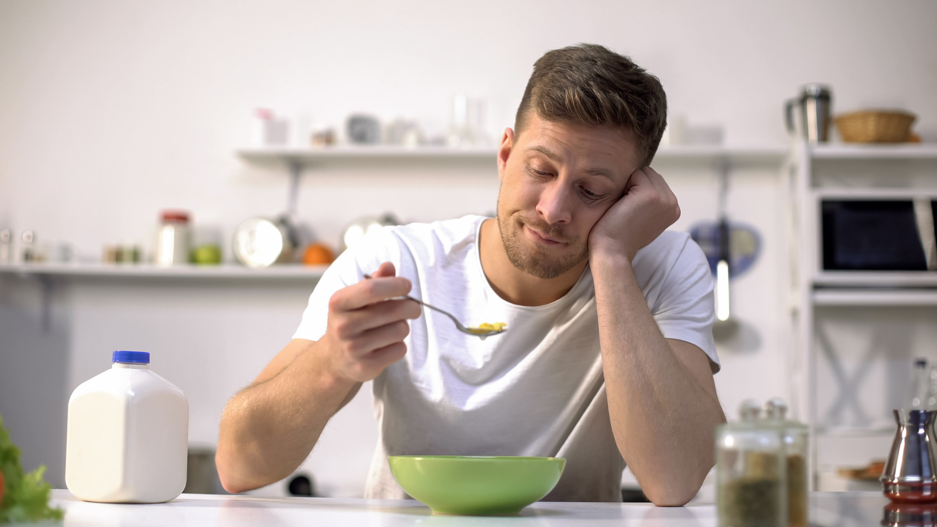 The Subtle Modern Routines That Dull Mental Strength