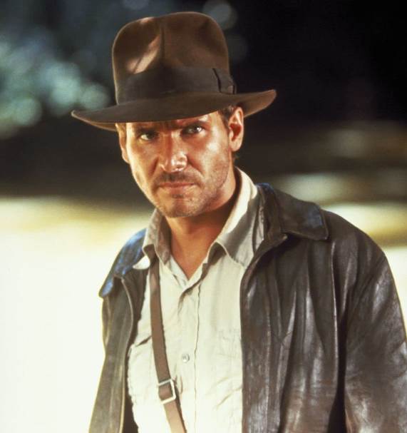 In 1936, archaeologist and adventurer Indiana Jones is hired by the U.S. government to find the Ark of the Covenant before the Nazis can obtain its awesome powers.
