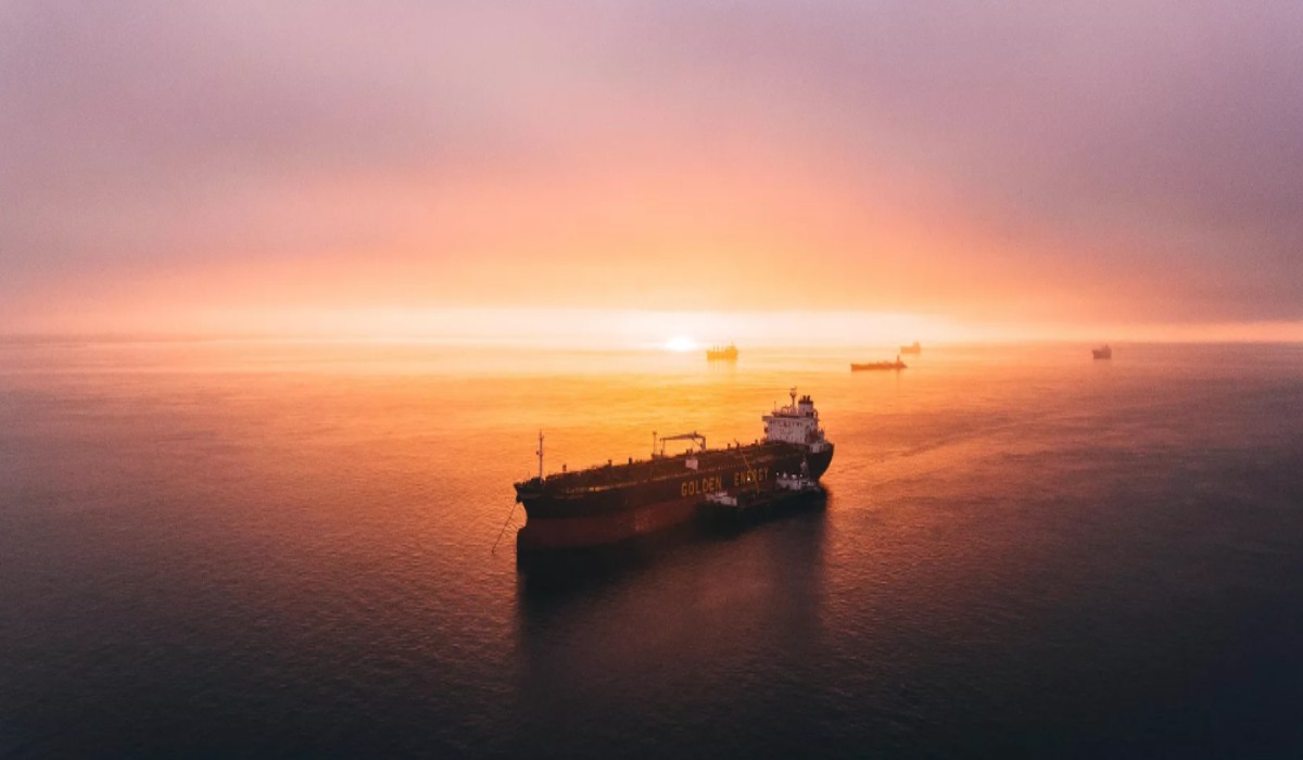 premercado | interrupciones en el mar rojo se agravan y alertan al comercio mundial; petróleo sube