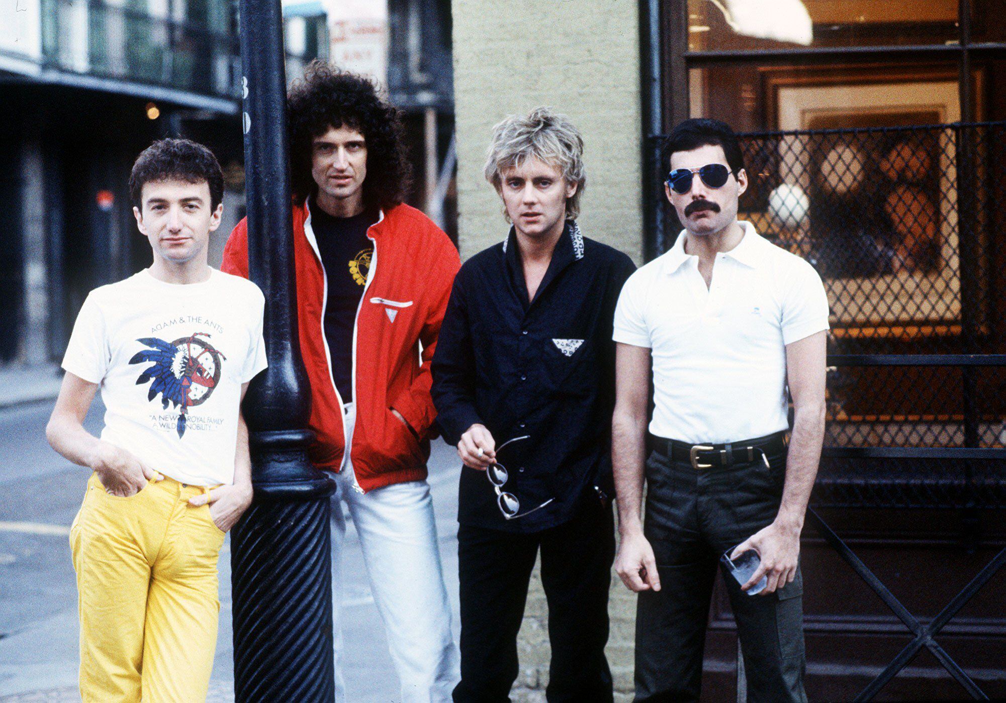 Старые известные группы. Группа Queen. Группа Queen 80е. Группа Queen 1970. Группа Квин 1981.