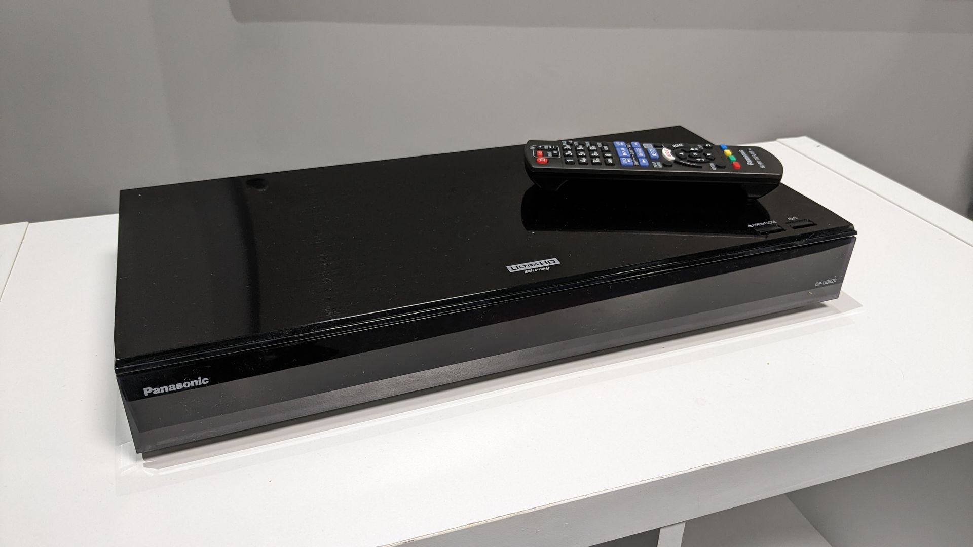 Panasonic DP-UB820 Review: A Fantastic, Affordable 4K Blu-ray Player ...