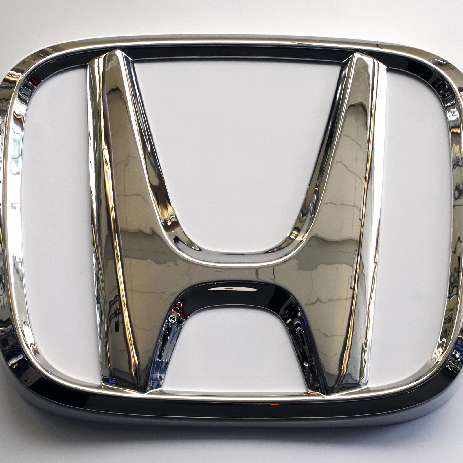 Honda Recalls 106,000 CR-V Hybrid SUVs Because Of Potential Fire Risk