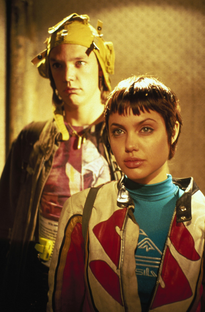 Air Canada flight forced to make emergency landing over odor