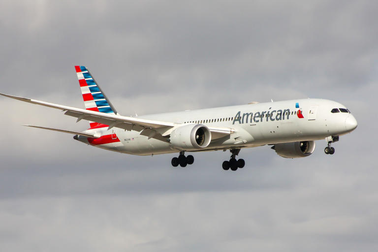 Boeing Delays Force American Airlines To Push Launch Of New Business Class Suites And Reduce International Network