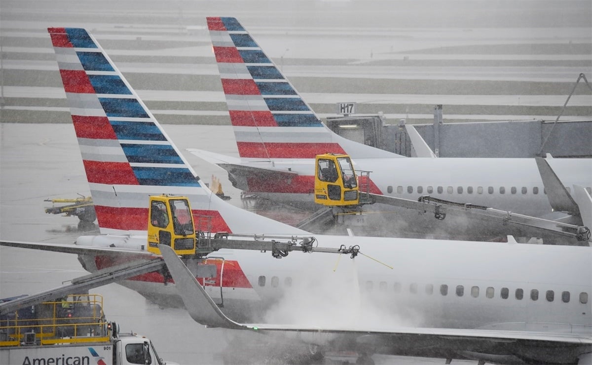 What To Do In Weather Delays And Flight Cancellations   AA1lPyge.img