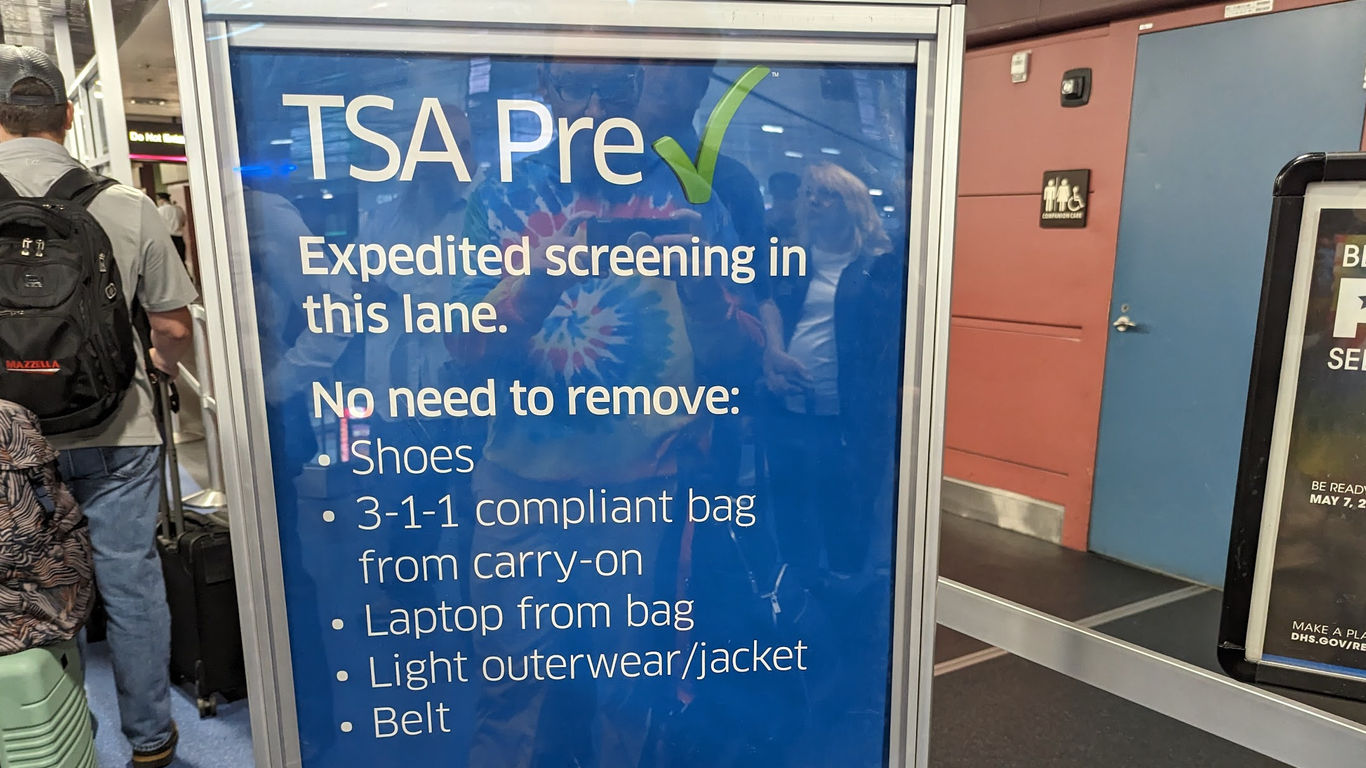 Four New Airlines For The TSA PreCheck Program   AA1lQOGv.img