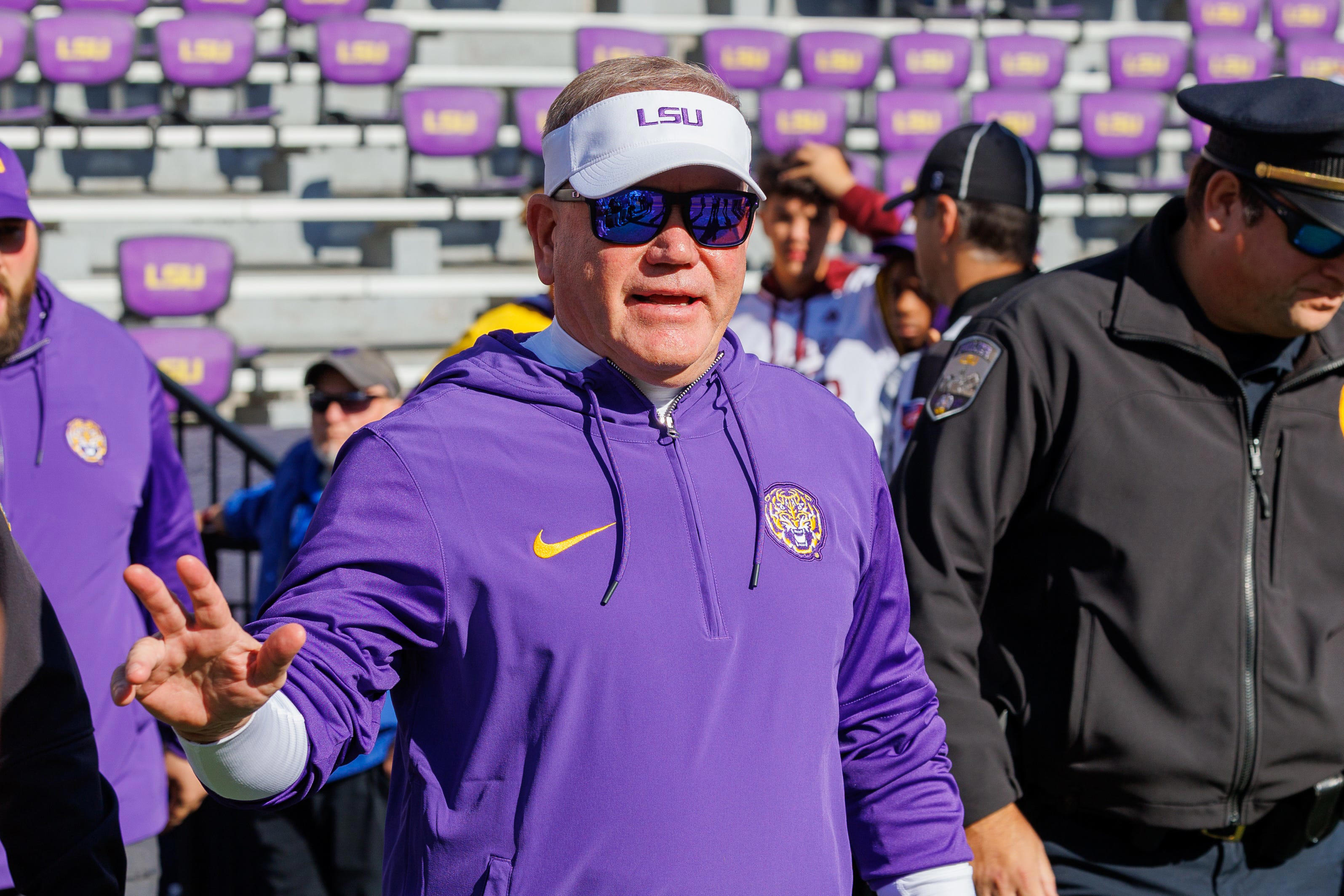 LSU’s 2024 recruiting class keeps most of the instate talent home