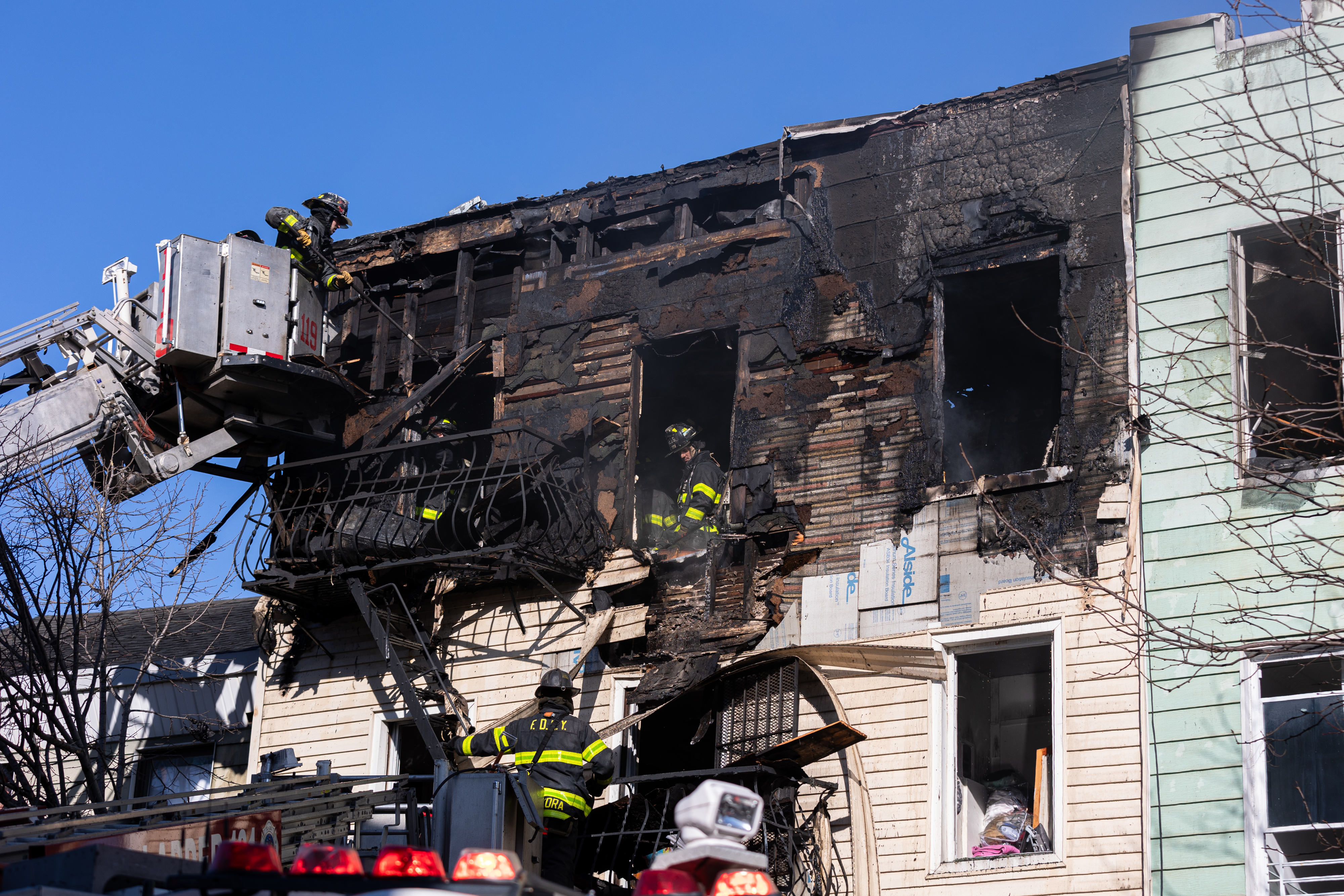 Four-alarm Fire Displaces Families From Brooklyn Building