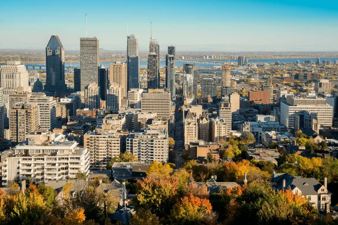 Монреаль город. Монреаль Канада фото города. Монреаль осенью. Монреаль фото 2022.
