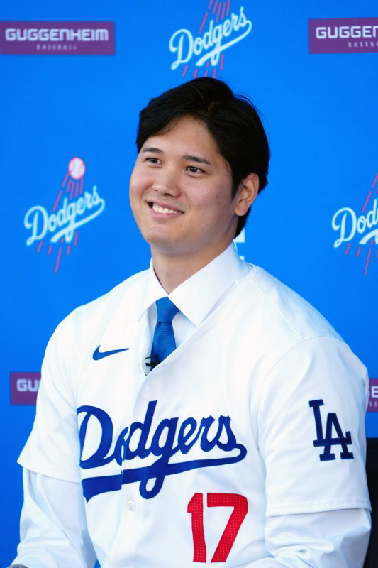 Dodgers Shohei Ohtani Murals Popping Up All Over Los Angeles
