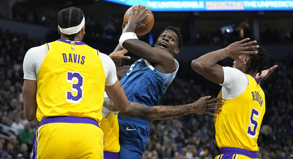 timberwolves hand lakers a fourth straight loss as lebron sits