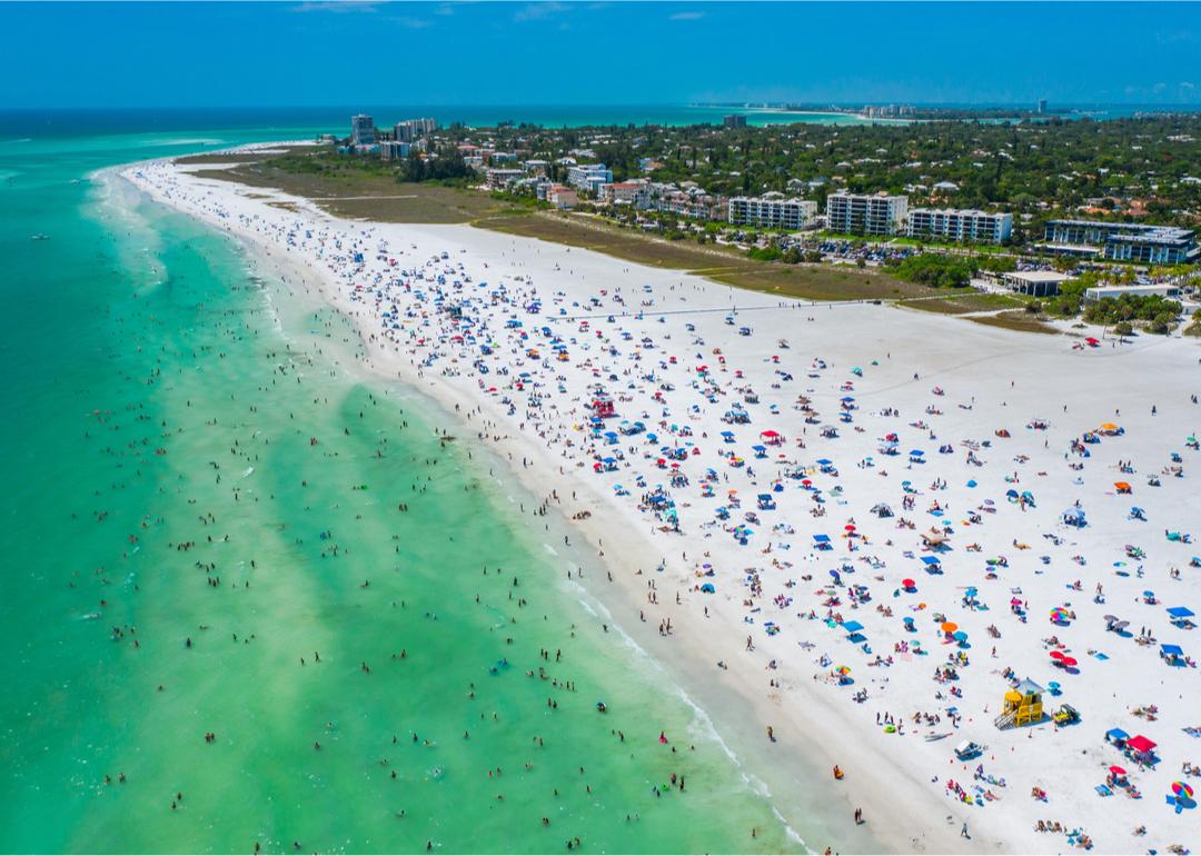 <p>Population: 4,875</p>  <p>Located in Sarasota County, full of beaches and attractions, Ridge Wood Heights <a href="https://www.niche.com/places-to-live/ridge-wood-heights-sarasota-fl/">scored particularly high with Niche</a> on health and fitness. The community is only a 15-minute drive to Siesta Key, a Gulf of Mexico barrier island abounding with sandy beaches, tidal pools, and coral reefs.</p>