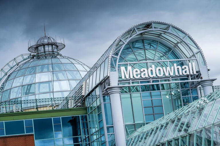 Meadowhall Shopping Centre Christmas and Boxing Day 2024 opening hours