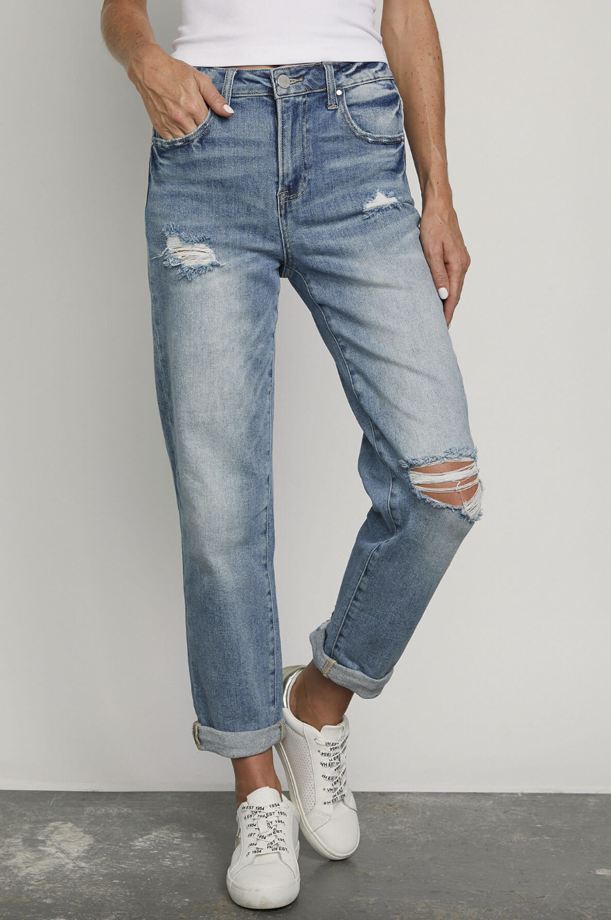 10 Best Places to Buy Jeans for Women, Stylists Say